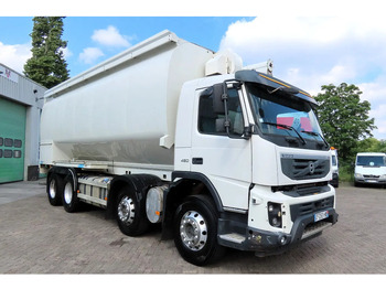 Camion citerne Volvo FMX 450 8x4 AUGER, radio control, 7 COMP. Full Volvo Service! . EXCELLENT condition: photos 3