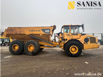 Tombereau articulé VÖGELE