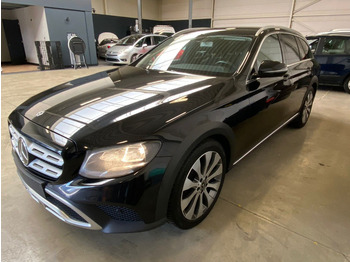 Voiture MERCEDES-BENZ