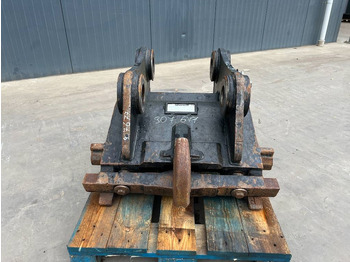 Attache rapide pour Engins de chantier Verachtert CW45 - 330F: photos 2