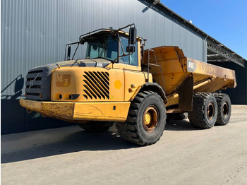 Tombereau articulé VOLVO A30