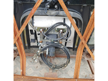 Tractopelle JCB CX: photos 3