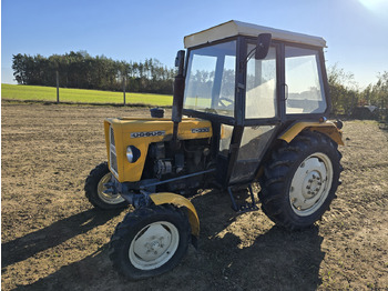 Tracteur agricole URSUS