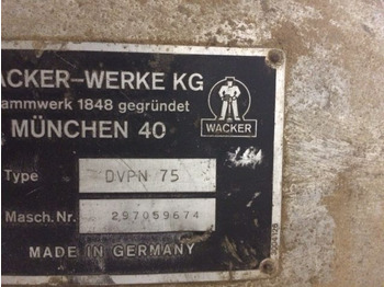 Plaque vibrante Rüttelplatte Wacker DVPN 75: photos 3