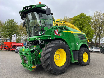 Matériel de récolte JOHN DEERE 8500