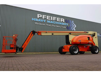 Nacelle articulée JLG