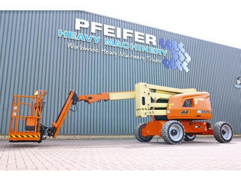 Nacelle articulée JLG