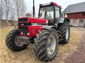 Tracteur agricole CASE IH 1455XL