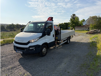 Camion grue IVECO Daily 70c17
