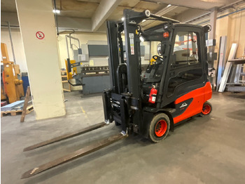 Matériel de manutention LINDE E