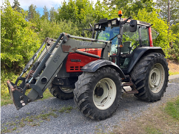 Tracteur agricole VALTRA 6550
