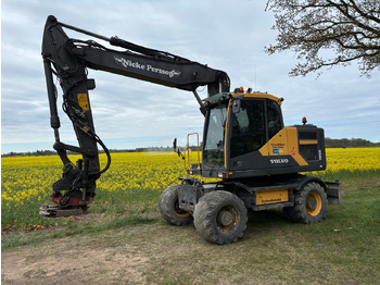 Pelle VOLVO EW160E