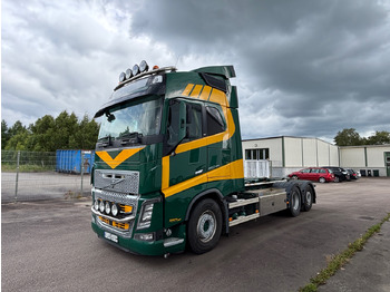 Camion ampliroll VOLVO FH