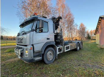Camion ampliroll VOLVO FM12