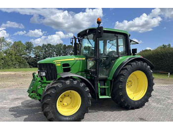 Tracteur agricole JOHN DEERE 6330