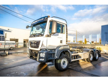 Camion ampliroll MAN TGS