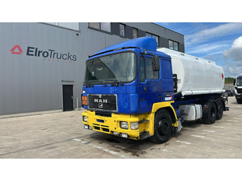 Crédit-bail de MAN 26.402 (18.000 L / 6X2 / 6 CYLINDER / FRONT STEEL / 3 COMPARTIMENTS) MAN 26.402 (18.000 L / 6X2 / 6 CYLINDER / FRONT STEEL / 3 COMPARTIMENTS): photos 1