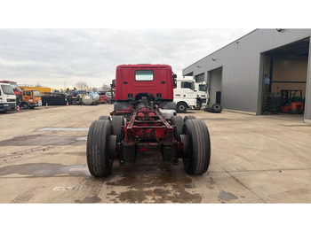 Châssis cabine Scania 124 - 400 (MANUAL PUMP / 6X2 / BIG AXLE / GRAND PONT / POMPE MANUELLE): photos 5 Châssis cabine Scania 124 - 400 (MANUAL PUMP / 6X2 / BIG AXLE / GRAND PONT / POMPE MANUELLE): photos 5