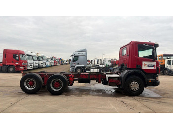 Châssis cabine Scania 124 - 400 (MANUAL PUMP / 6X2 / BIG AXLE / GRAND PONT / POMPE MANUELLE): photos 3 Châssis cabine Scania 124 - 400 (MANUAL PUMP / 6X2 / BIG AXLE / GRAND PONT / POMPE MANUELLE): photos 3