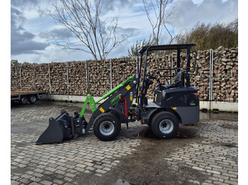 Chargeuse sur pneus WCM-606: photos 3