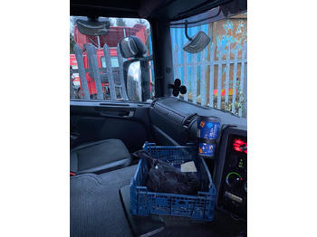 Crédit-bail de Scania P230 4x2 Scania P230 4x2: photos 5 Crédit-bail de Scania P230 4x2 Scania P230 4x2: photos 5