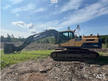 Pelle sur chenille VOLVO EC300DL