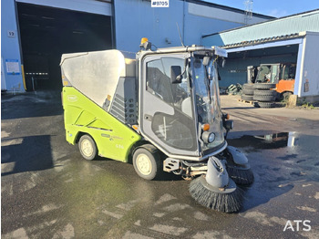 Balayeuse de voirie TENNANT