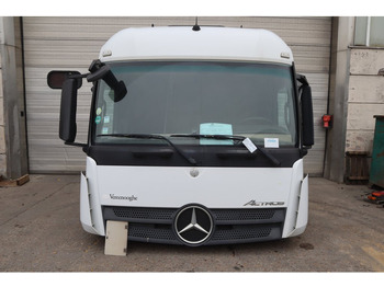 Cabine et intérieur MERCEDES-BENZ