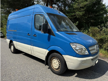 Fourgon utilitaire MERCEDES-BENZ