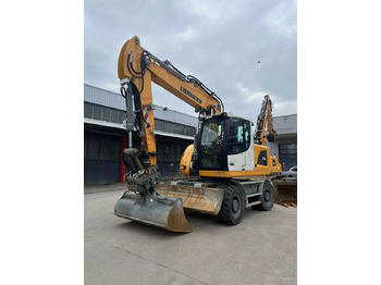 Pelle sur pneus LIEBHERR A 916