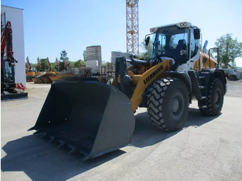 Chargeuse sur pneus LIEBHERR L 526