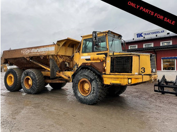 Tombereau articulé VOLVO A25C