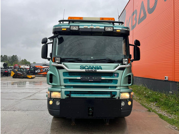 Crédit-bail de Scania P 420 6x4 UNDERBODY SCRAPER / RETARDER / BOX L=4947 mm Scania P 420 6x4 UNDERBODY SCRAPER / RETARDER / BOX L=4947 mm: photos 3