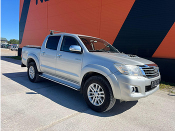 Pick-up Toyota Hilux 4x4: photos 4