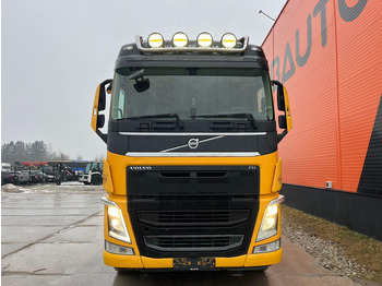 Crédit-bail de Volvo FH 500 8x4*4 Hiab 96ST 97 Volvo FH 500 8x4*4 Hiab 96ST 97: photos 3