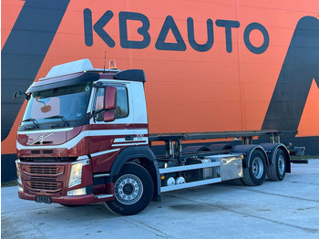 Camion porte-conteneur/ Caisse mobile VOLVO FM 330