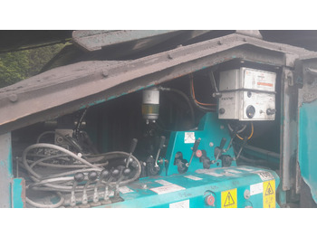 Crible POWERSCREEN Warrior 1800: photos 3 Crible POWERSCREEN Warrior 1800: photos 3