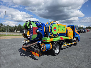 Camion hydrocureur MITSUBISHI