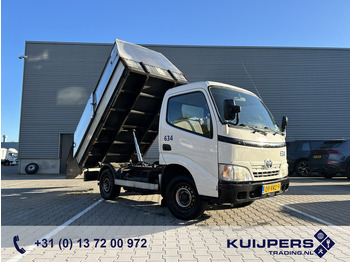 Utilitaire benne TOYOTA Dyna