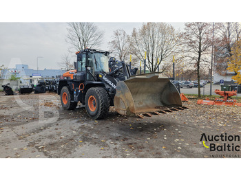 Chargeuse sur pneus DOOSAN DL280