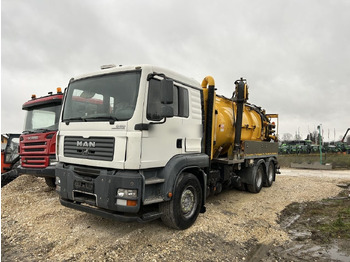 Camion hydrocureur MAN TGA 26.390