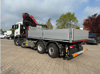 Camion plateau MAN