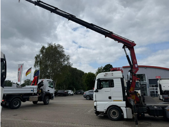 Tracteur routier MAN TGX 26.440 6x2 mit HMF 3000-5 Kran TÜV NEU: photos 5