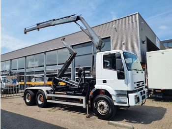 Camion ampliroll IVECO EuroTrakker
