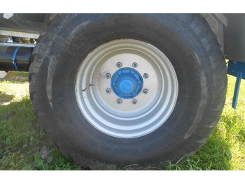 Tonne à lisier neuf MEPROZET Güllefässer/ Slurry tank/ Beczkowóz T-528/5 (PN60/3): photos 5 Tonne à lisier neuf MEPROZET Güllefässer/ Slurry tank/ Beczkowóz T-528/5 (PN60/3): photos 5