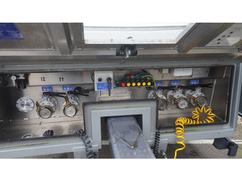 Crédit-bail de WILLIG 2 AXLE ADR FUEL TANK TRAILER 18.000LTR WILLIG 2 AXLE ADR FUEL TANK TRAILER 18.000LTR: photos 5