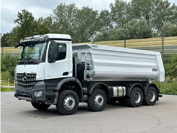 Camion benne MERCEDES-BENZ
