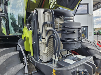Tracteur agricole CLAAS Axion 810 CMATIC: photos 3