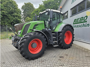 Tracteur agricole FENDT 828 Vario