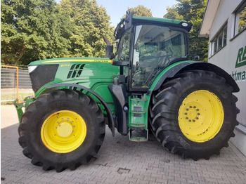 Tracteur agricole JOHN DEERE 6215R